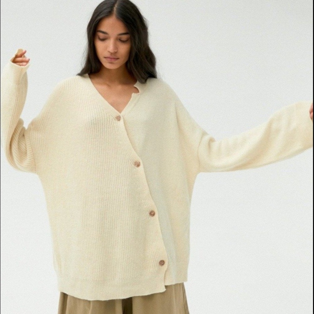 Monica Cordera - Baby Yak Knit Cardigan | Natural